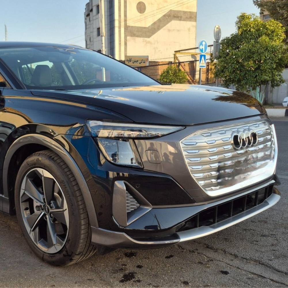 آئودی مدل Q5 e-tron 40 سال 2024  صفر