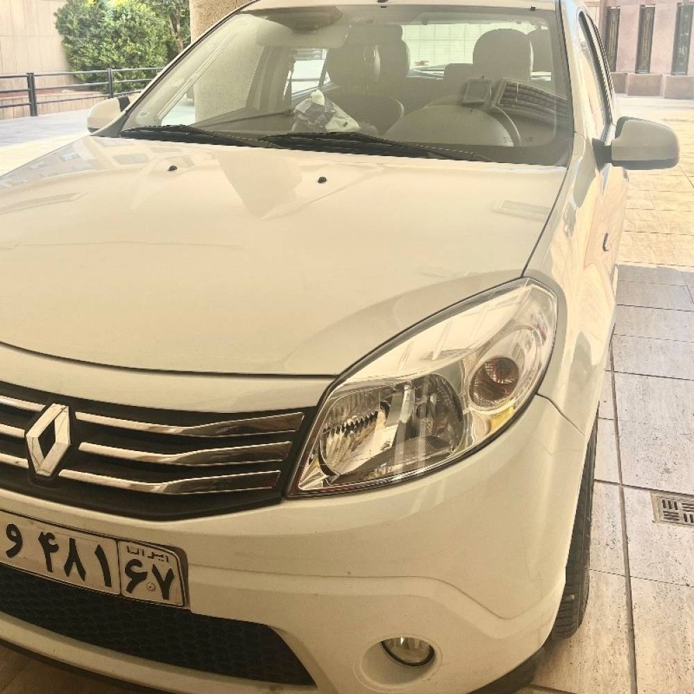 رنو مدل ساندرو سال 1397  کارکرده