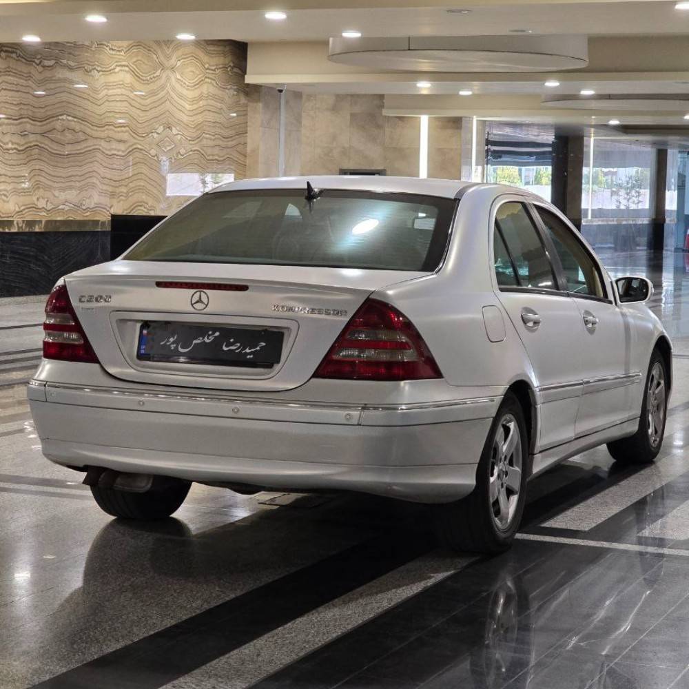 بنزc200 مدل2006 کارکرد 355هزار