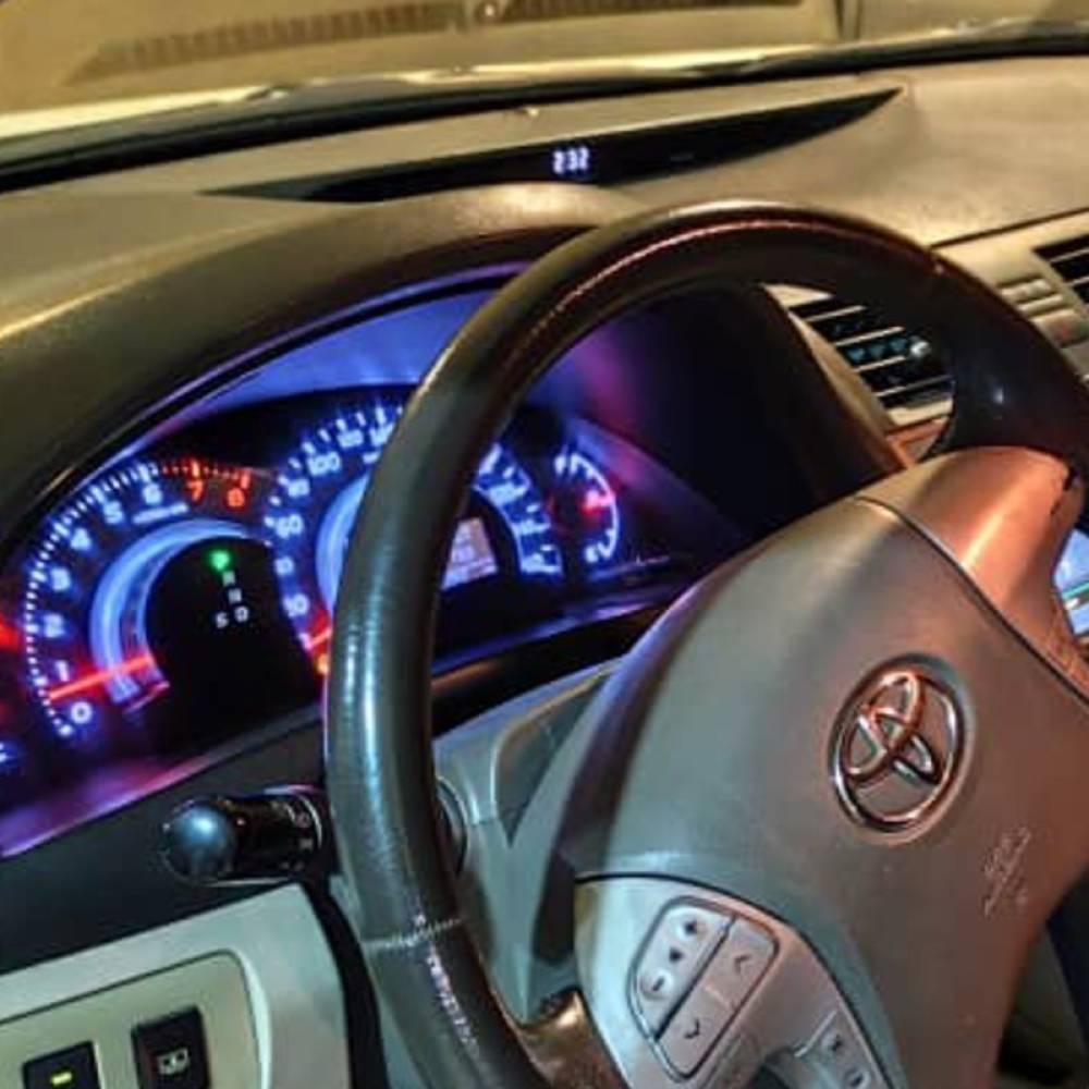 تویوتا مدل اریون گرند سال 2010  کارکرده