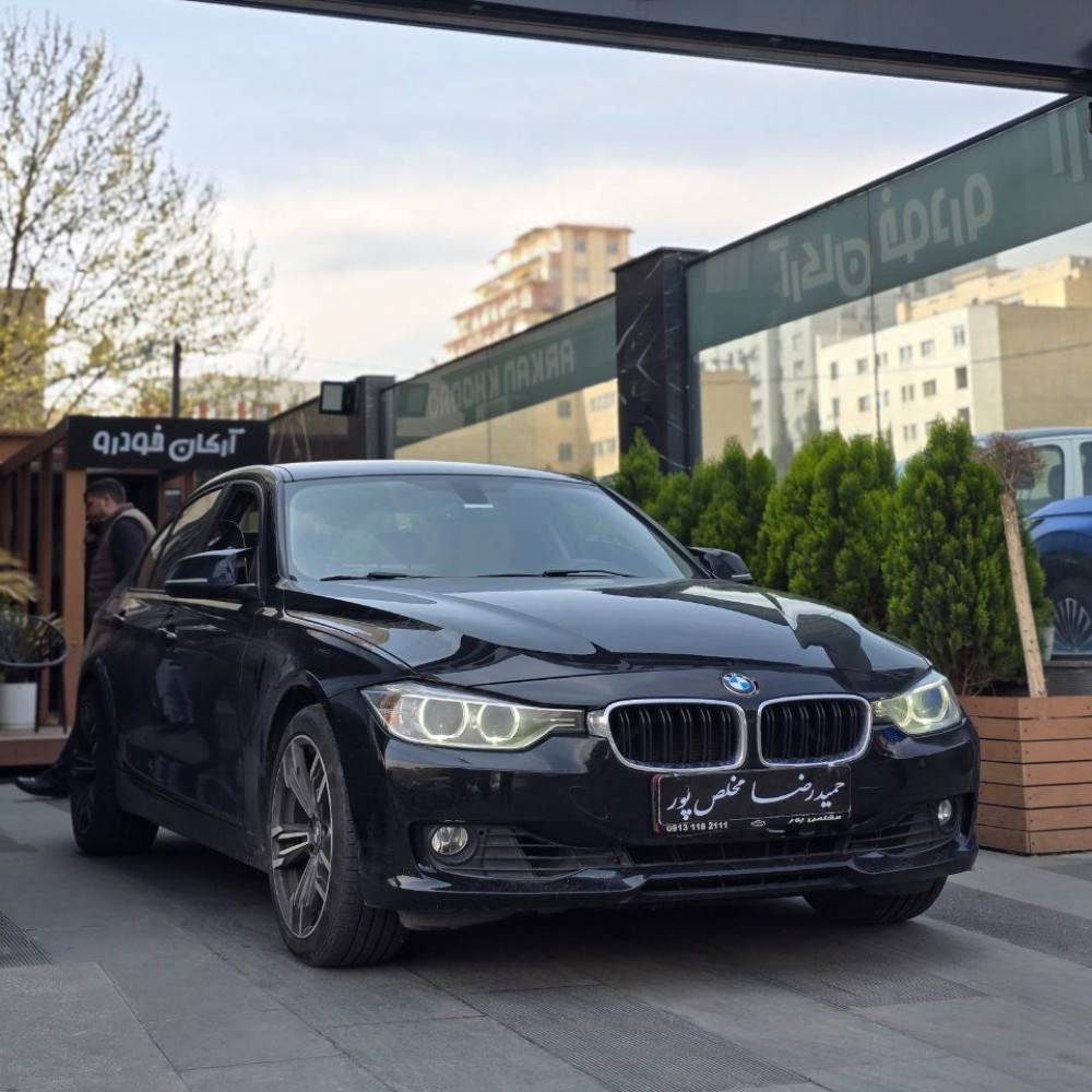 بی ام و 320 مدل ۲۰۱۵
