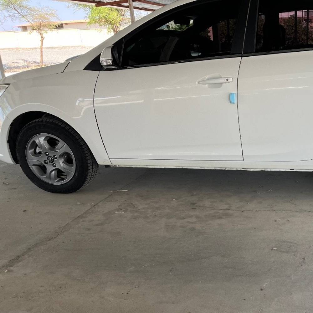 جک مدل J4 سال 1402  کارکرده