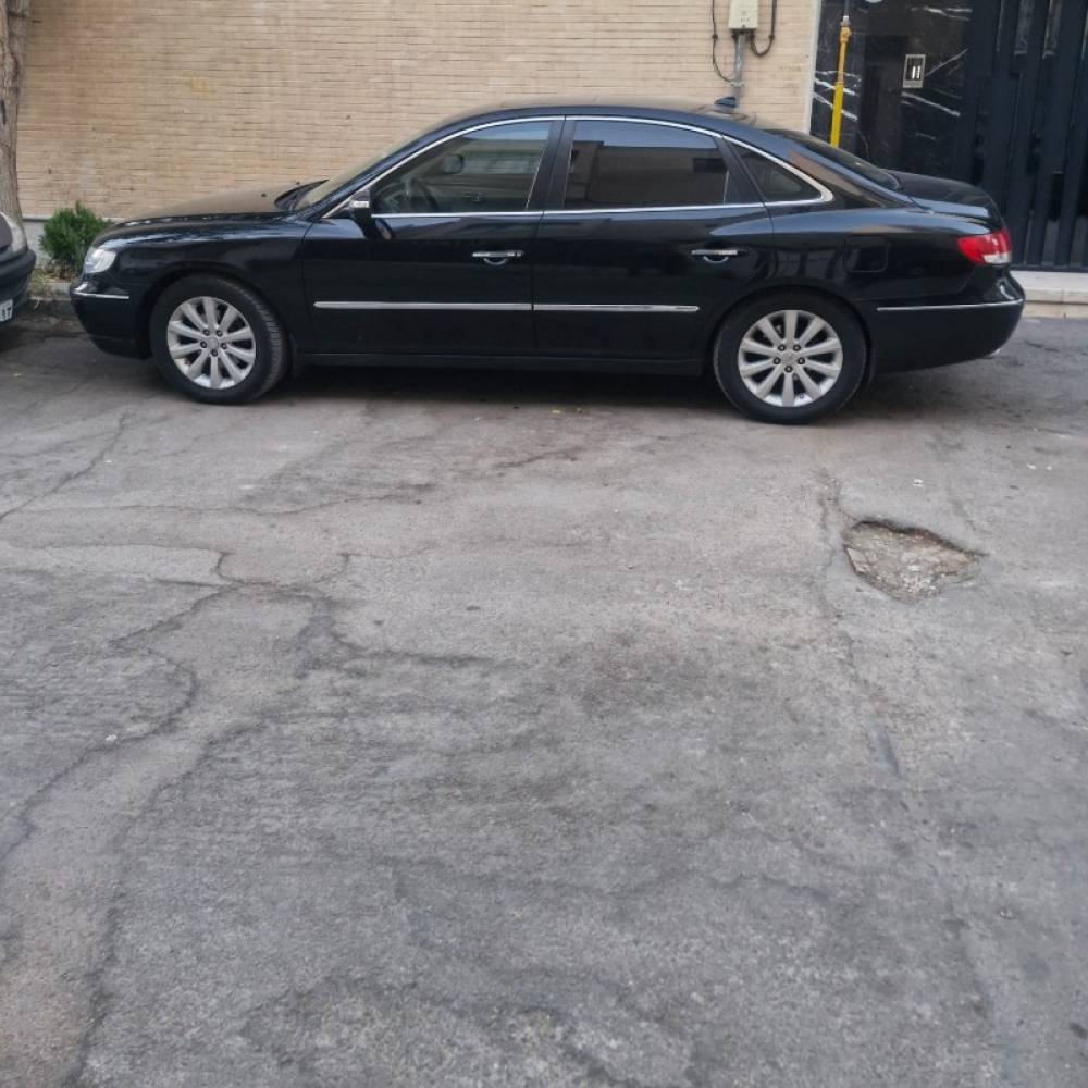 هیوندای مدل آزرا 6 سیلندر سال 2009  کارکرده