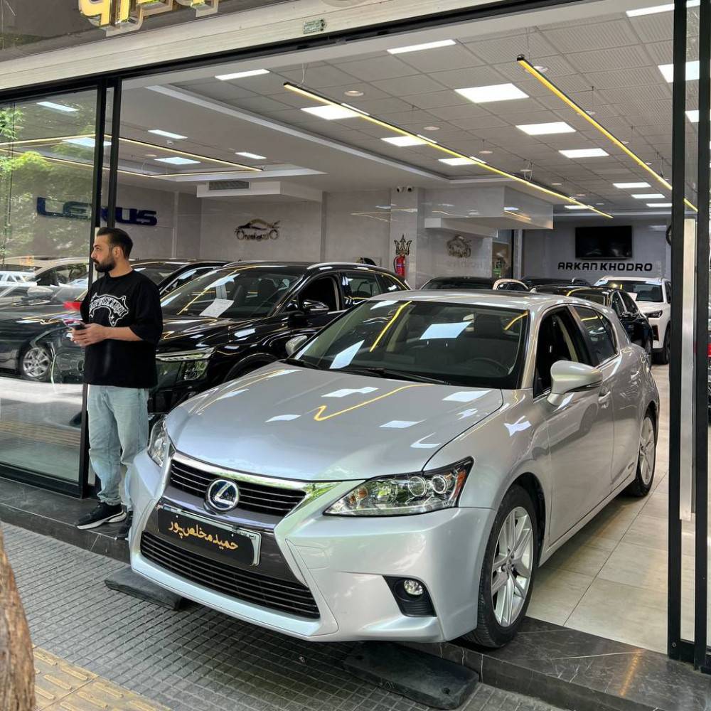 لکسوس ct200 مدل ۲۰۱۴