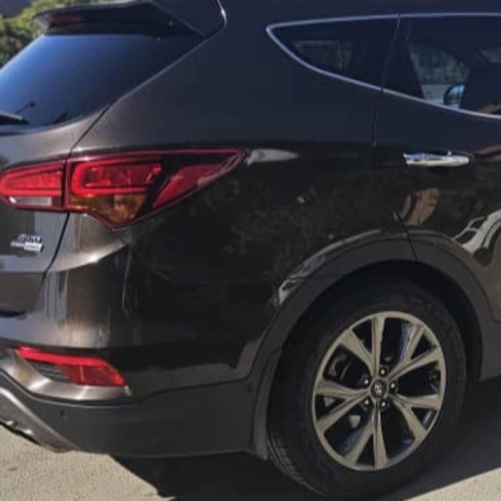 هیوندای مدل سانتافه 4 سیلندر دو دیفرانسیل سال 2017  کارکرده