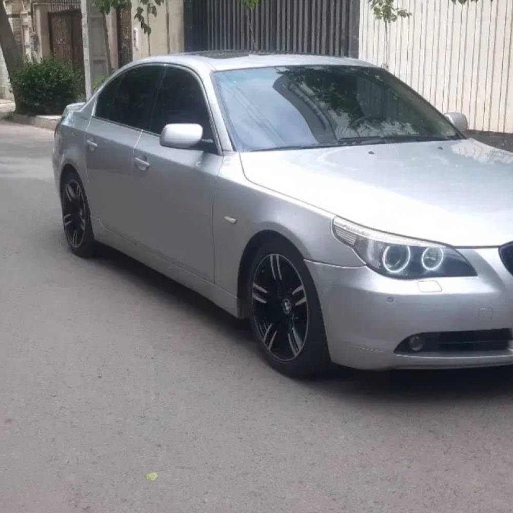 بی ام و مدل سری 5 سدان 525i سال 2005  کارکرده