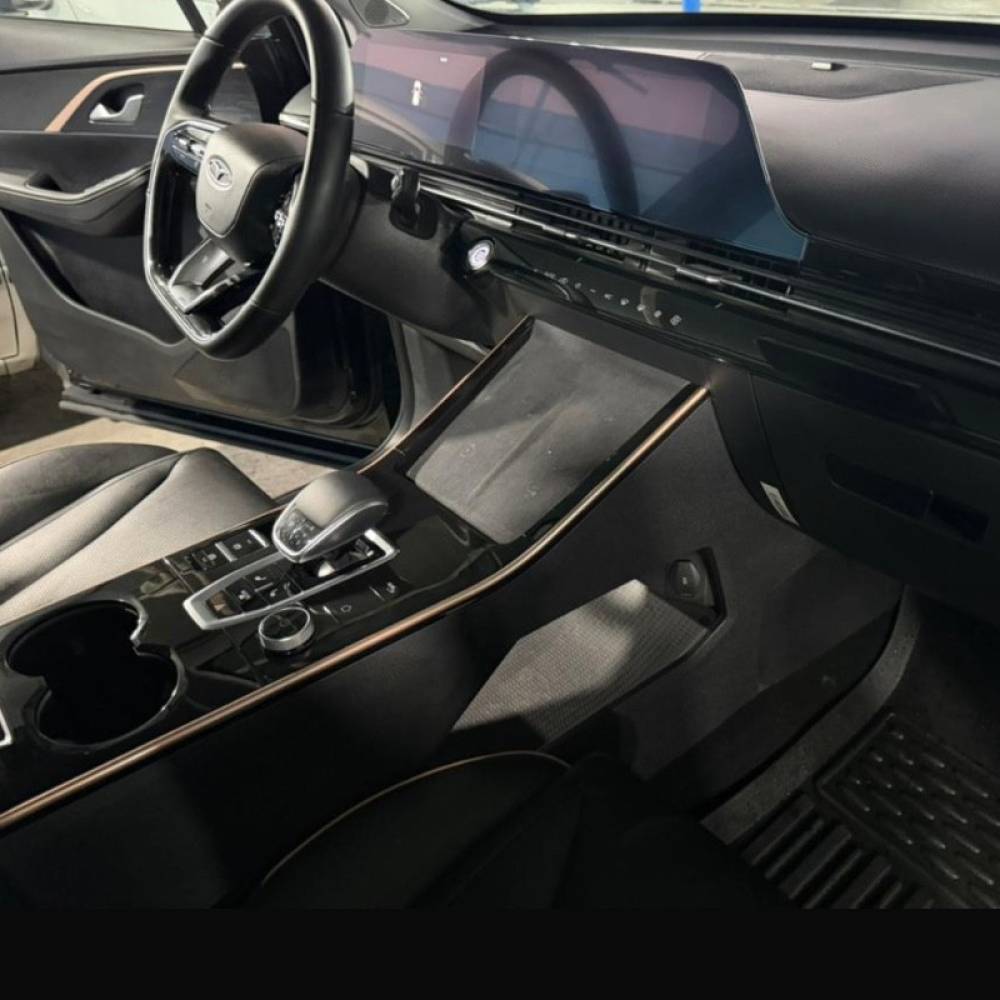 فونیکس مدل FX پریمیوم FWD سال 1403  کارکرده