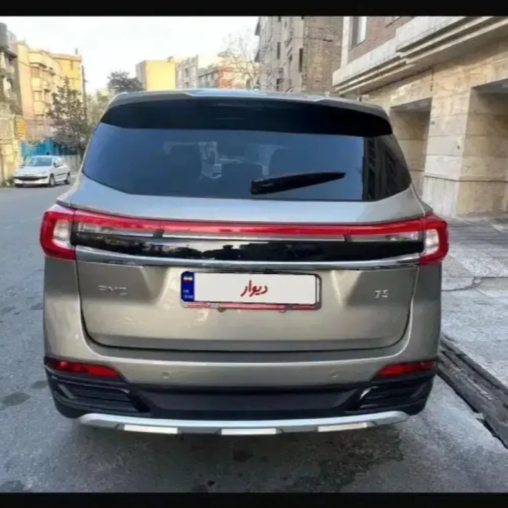 فردا مدل T5 سال 1402  کارکرده