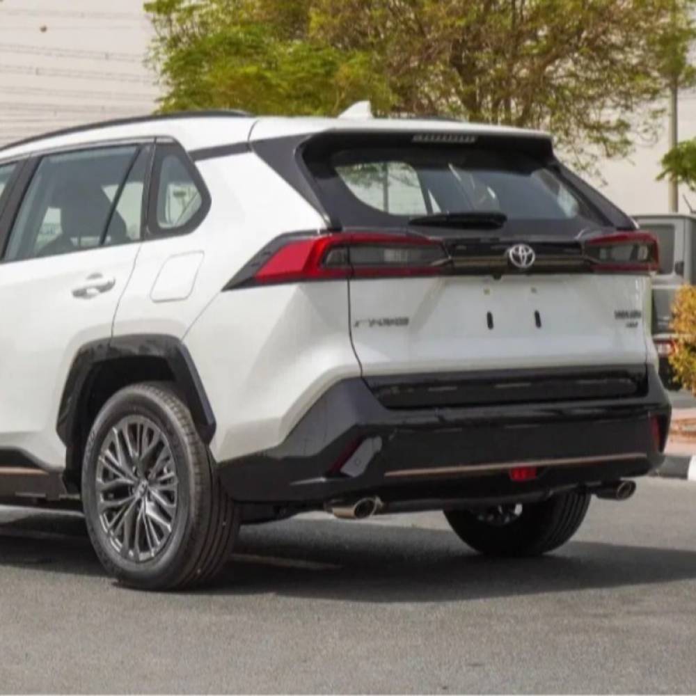 تویوتا مدل وایلندر 2.0 لیتر دو دیفرانسیل سال 2025  صفر