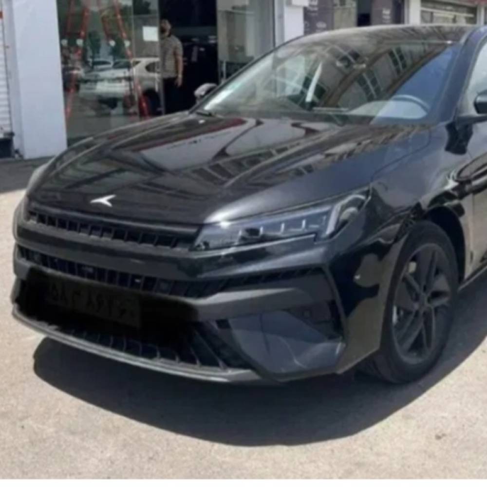 کی ام سی مدل J7 سال 1404  صفر