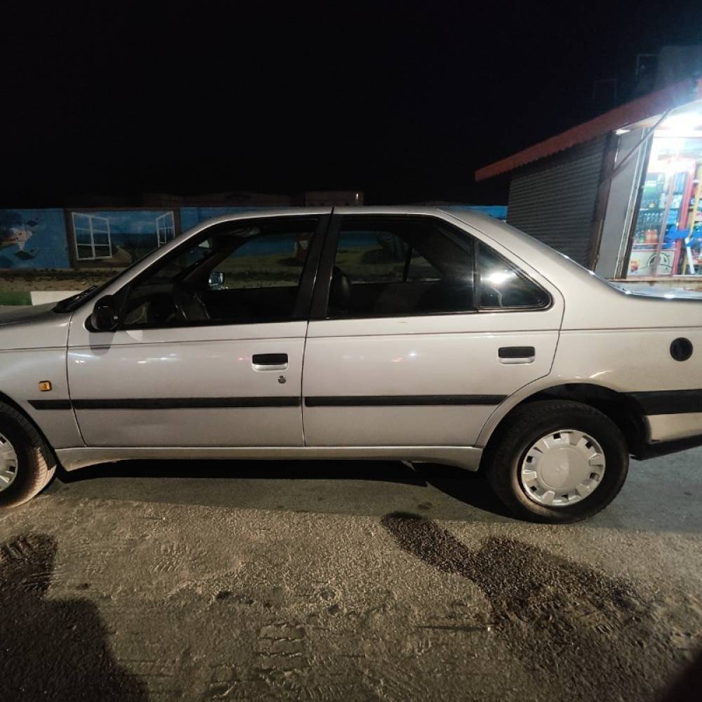 پژو مدل 405 GLX دوگانه سوز سال 1391  کارکرده