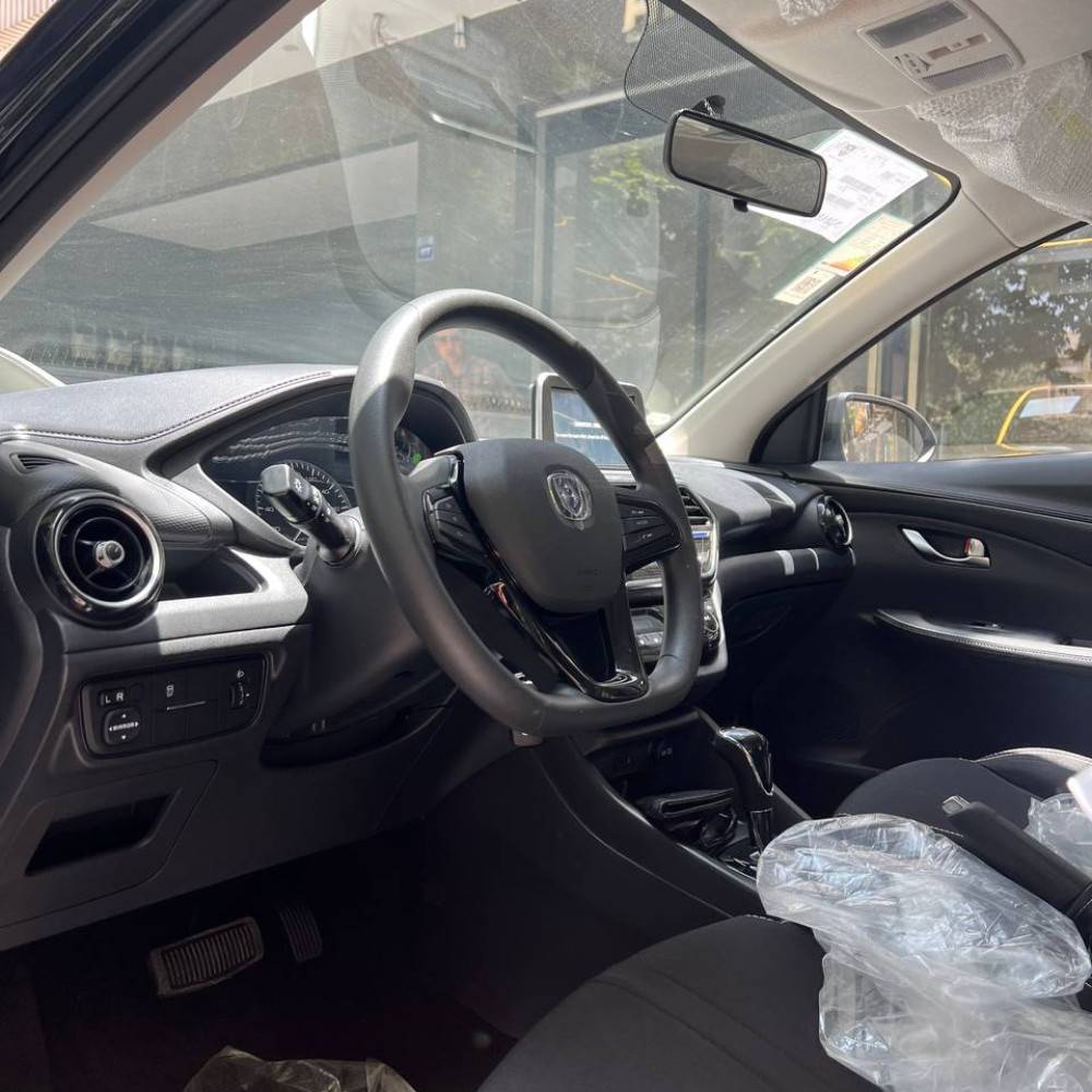 فردا موتور 511 مدل 1404