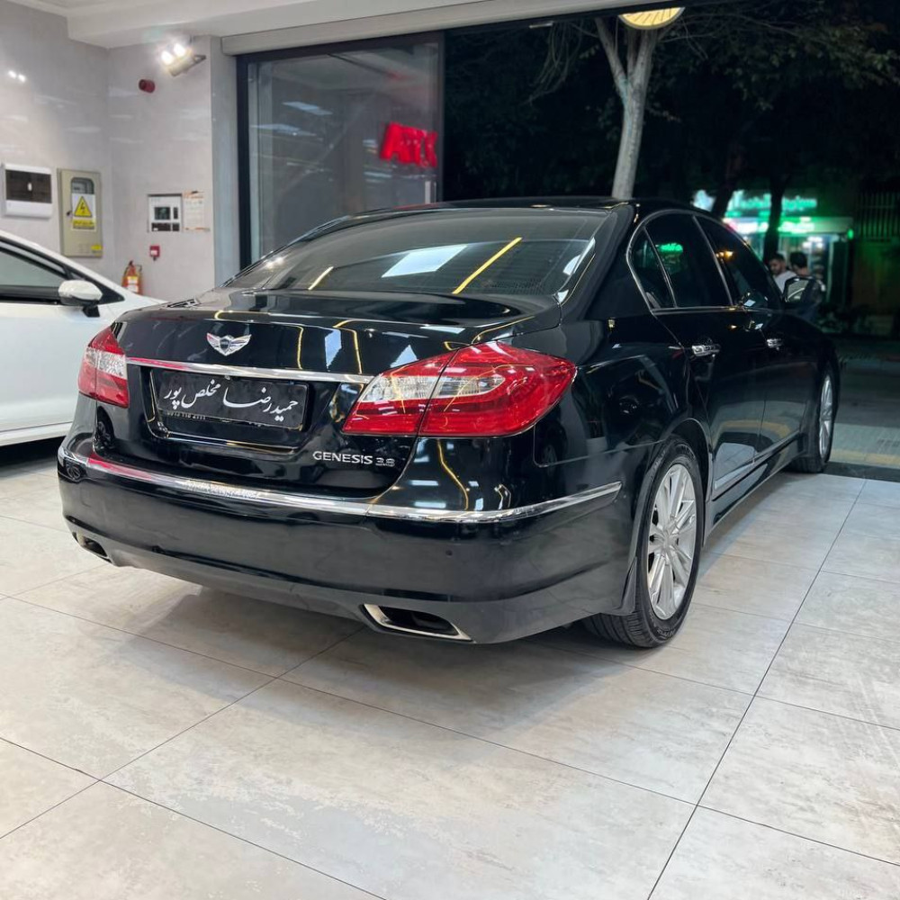 جنسیس مدل ۲۰۱۲