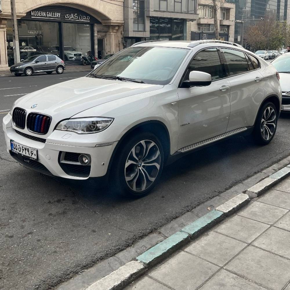 بی ام و مدل X6 50 سال 2013  کارکرده