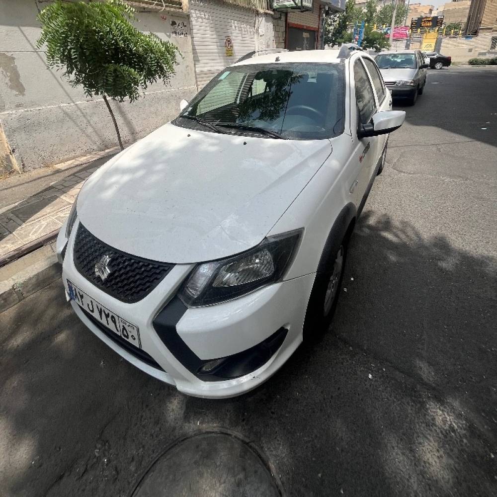 کوییک مدل دنده ای S سال 1402  کارکرده