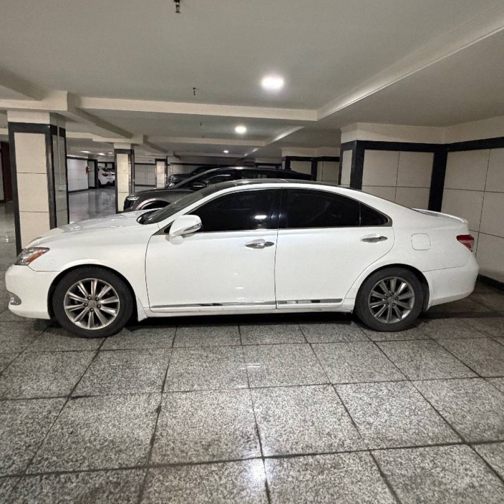 لکسوس مدل ES350  کارکرده