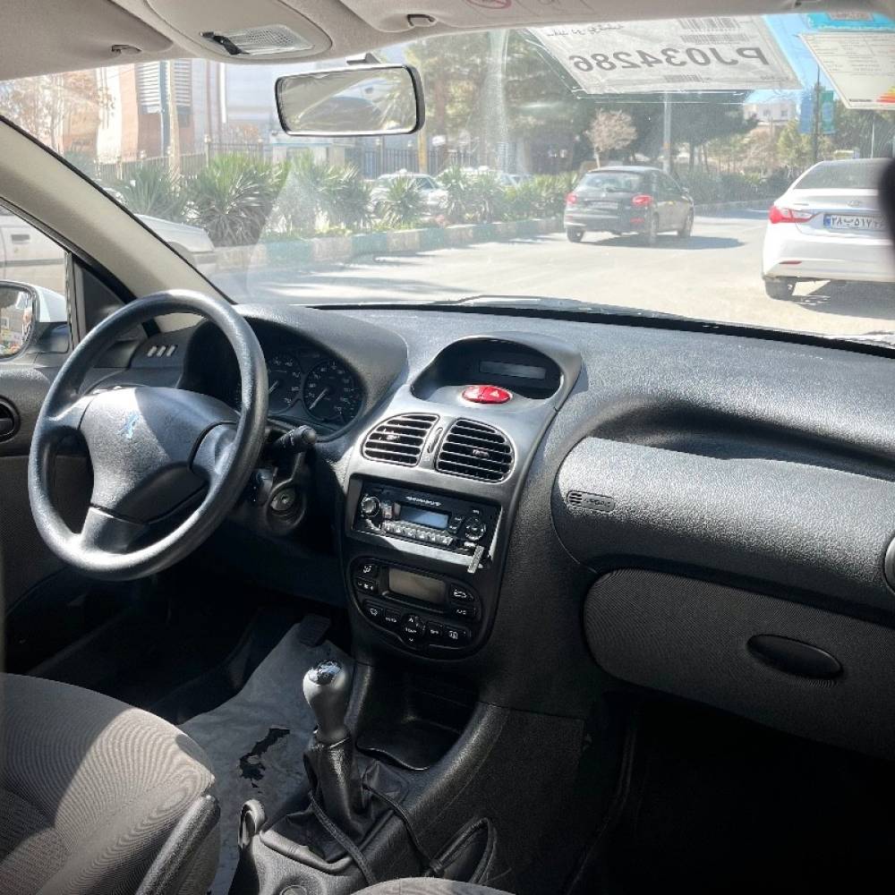 پژو مدل 207 دنده ای TU5 سال 1402  کارکرده