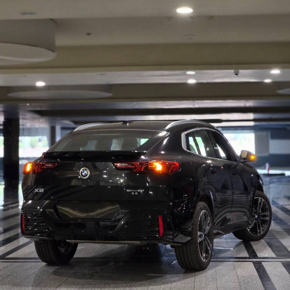 بی ام و X2 مدل 2025