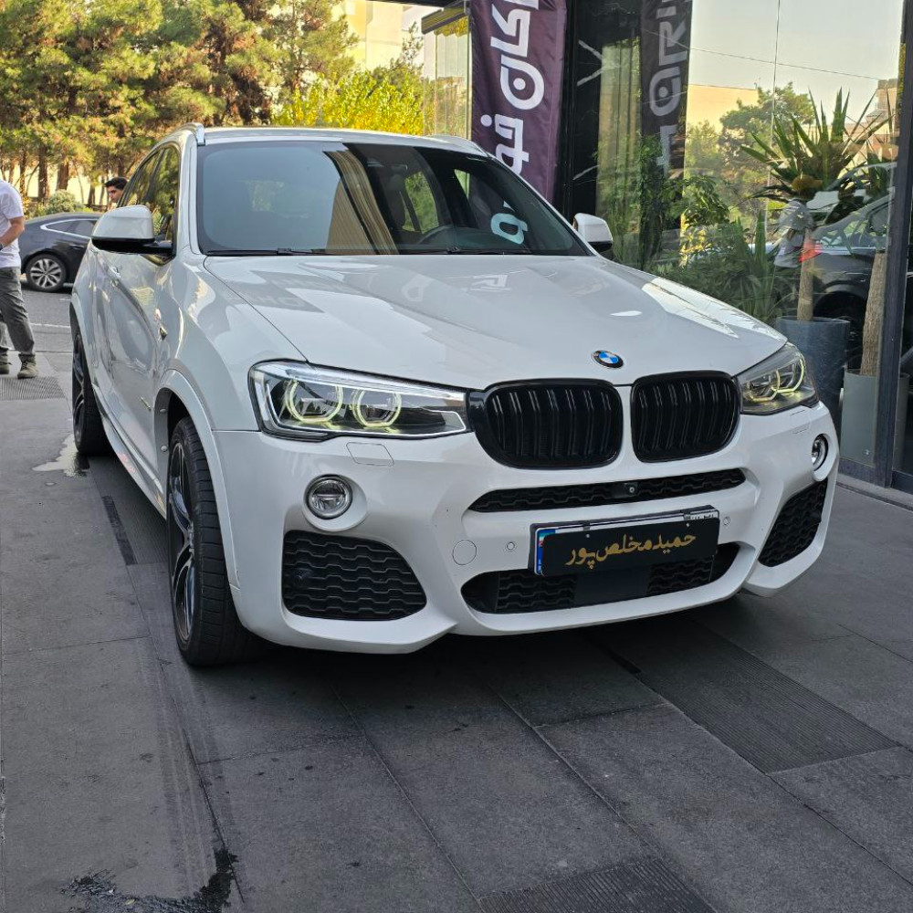 بی ام و X4 مدل ۲۰۱۵