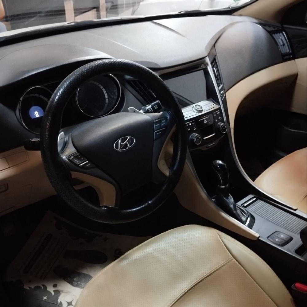 هیوندای مدل سوناتا 2.4 لیتر اتوماتیک سال 2013  کارکرده