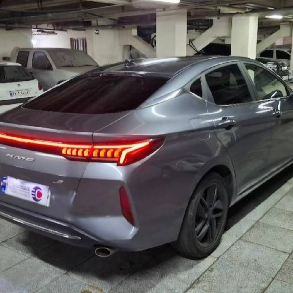 کی ام سی مدل J7 سال 1402  کارکرده
