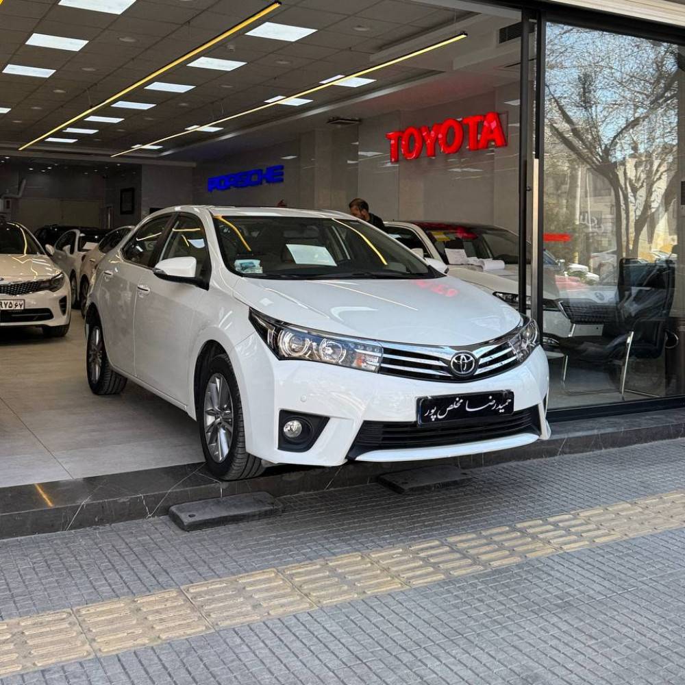 کرولا Gli مدل 2015