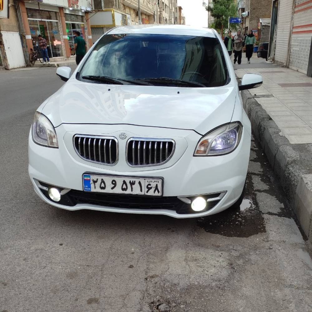 برلیانس مدل 330 1.5 دنده ای سال 1396  کارکرده