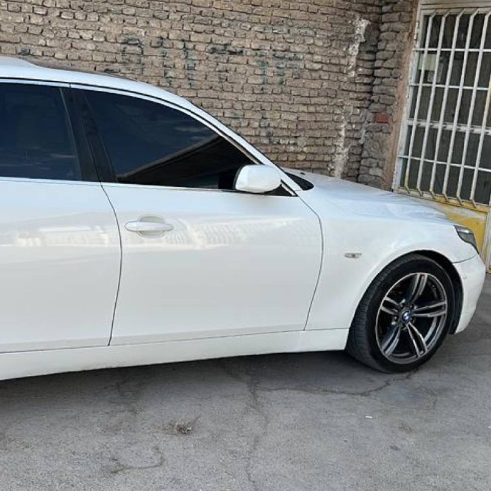 بی ام و مدل سری 5 سدان 525i سال 2005  کارکرده