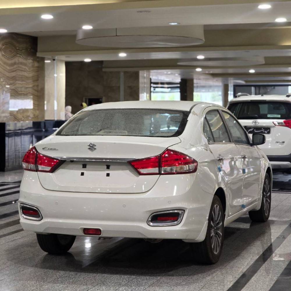 سوزوکی سیاز مدل 2024