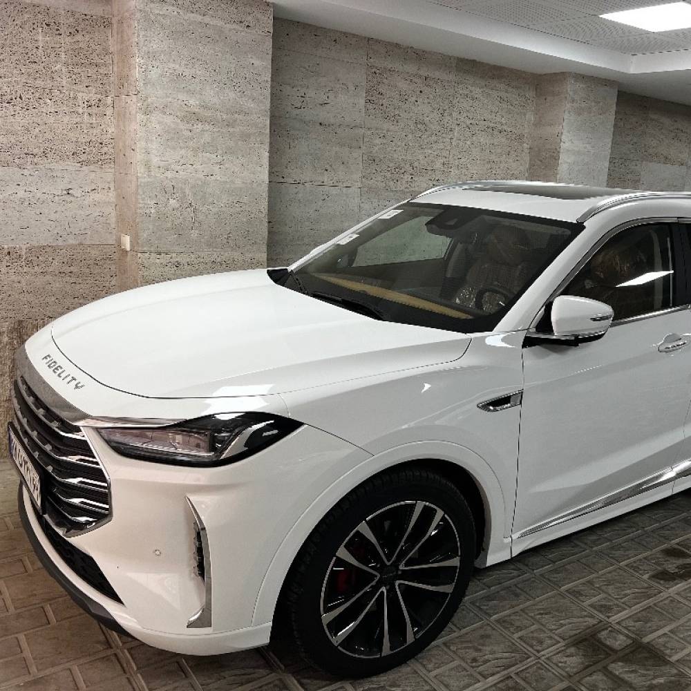 بهمن موتور مدل تیپ 1 پنج نفره  کارکرده