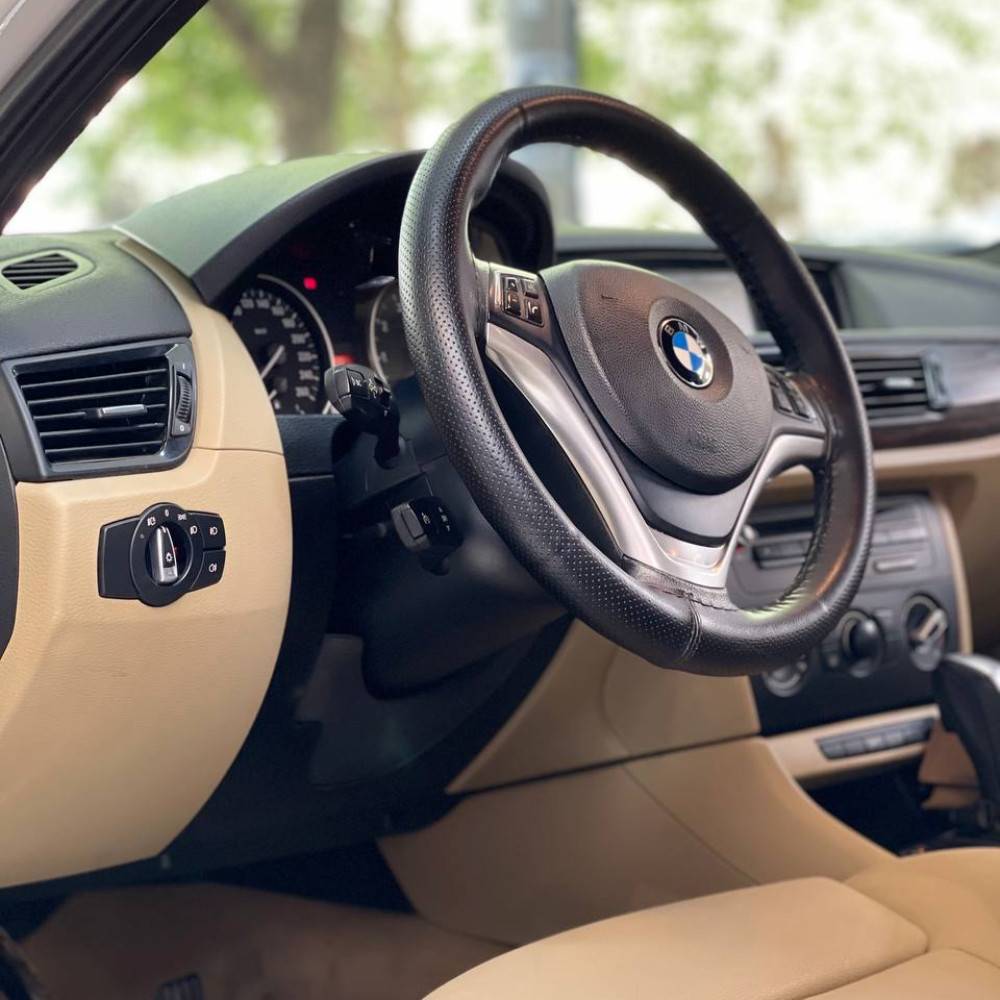 بی ام دبلیو X1 مدل 2014