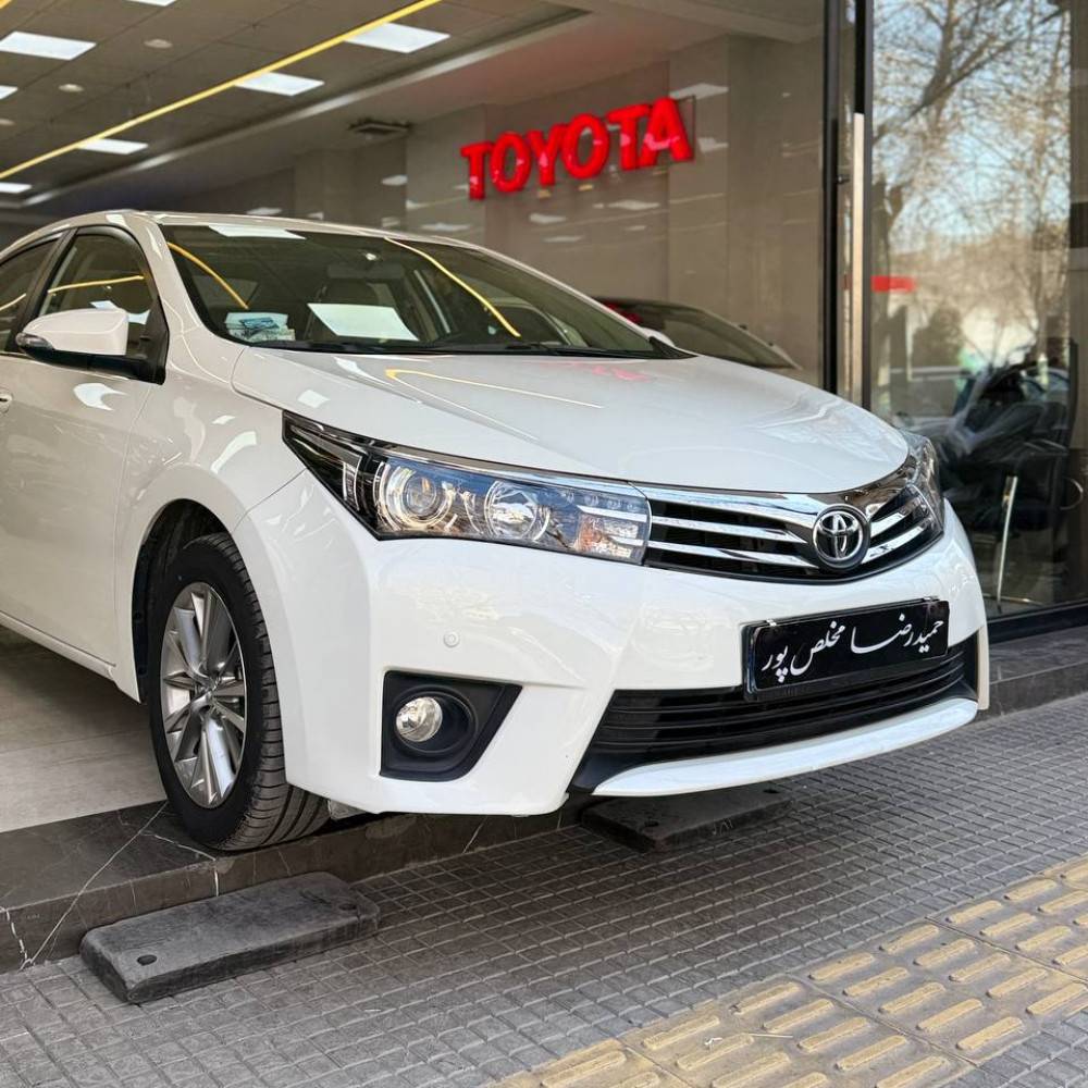 کرولا Gli مدل 2015