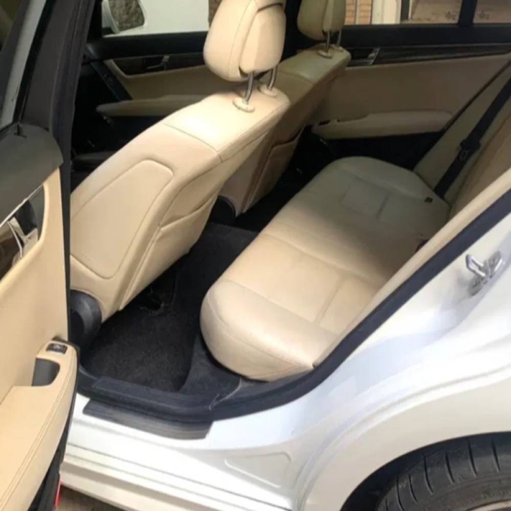 بنز مدل کلاس C C200 سال 2009  کارکرده