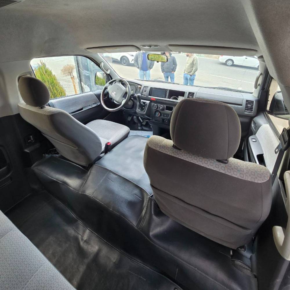 تویوتا هایس مدل 2016