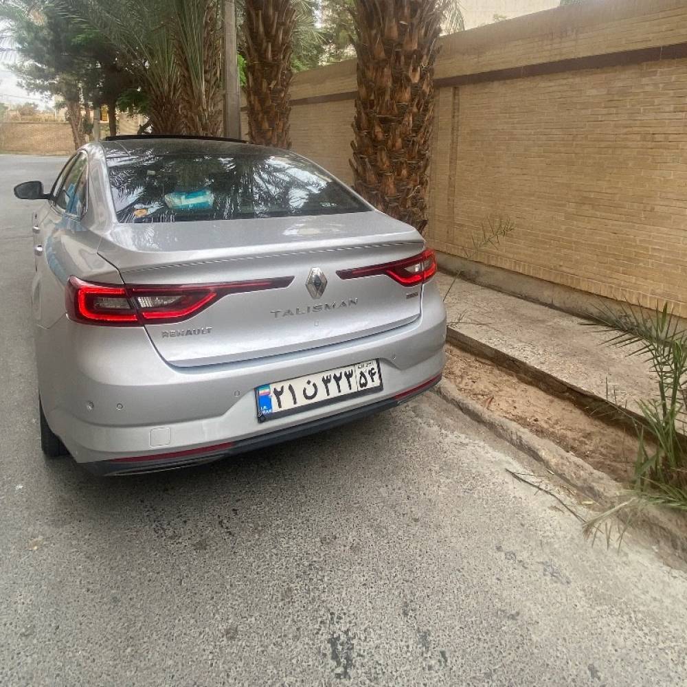 رنو مدل تالیسمان E3 سال 2017  کارکرده