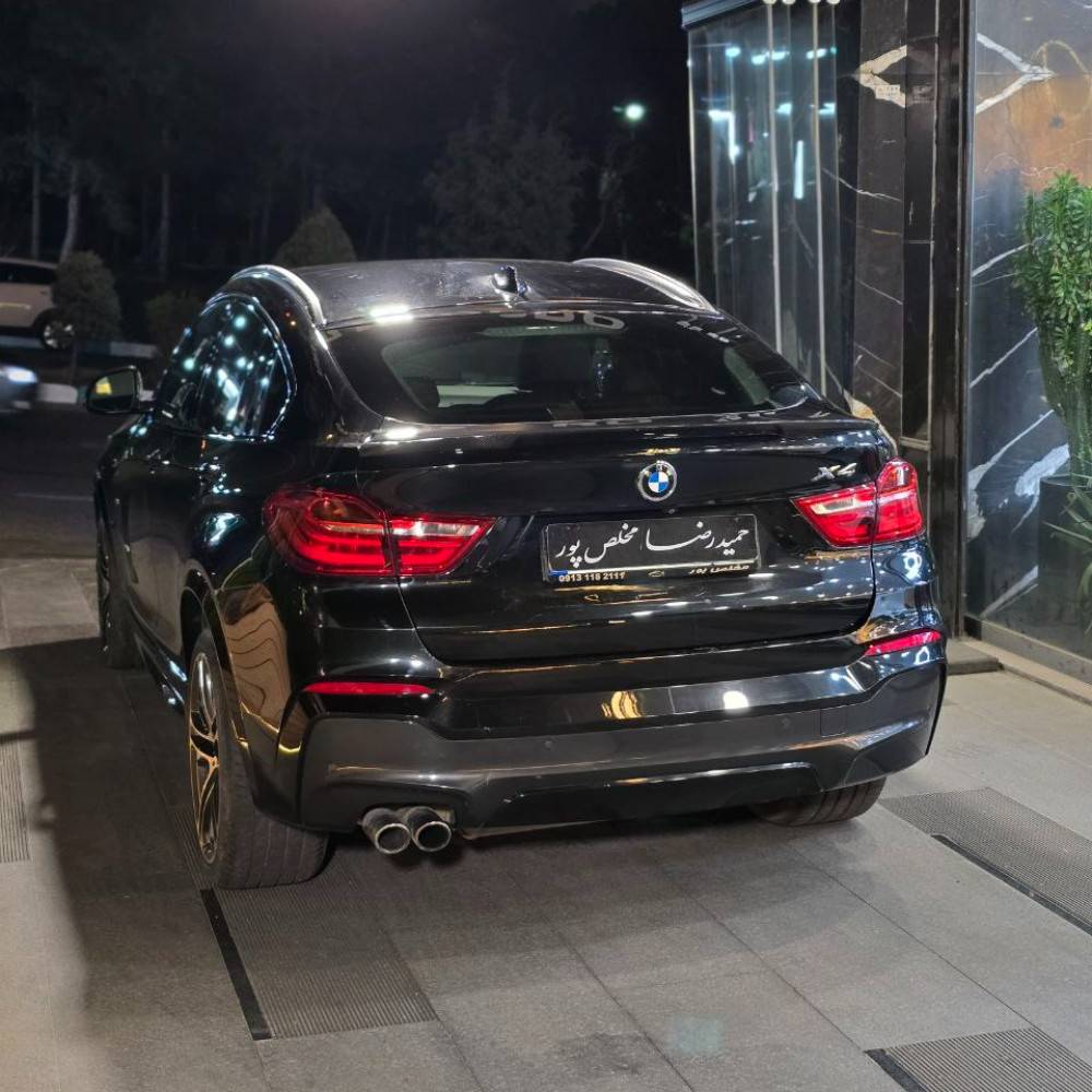 بی ام و x4 مدل ۲۰۱۵