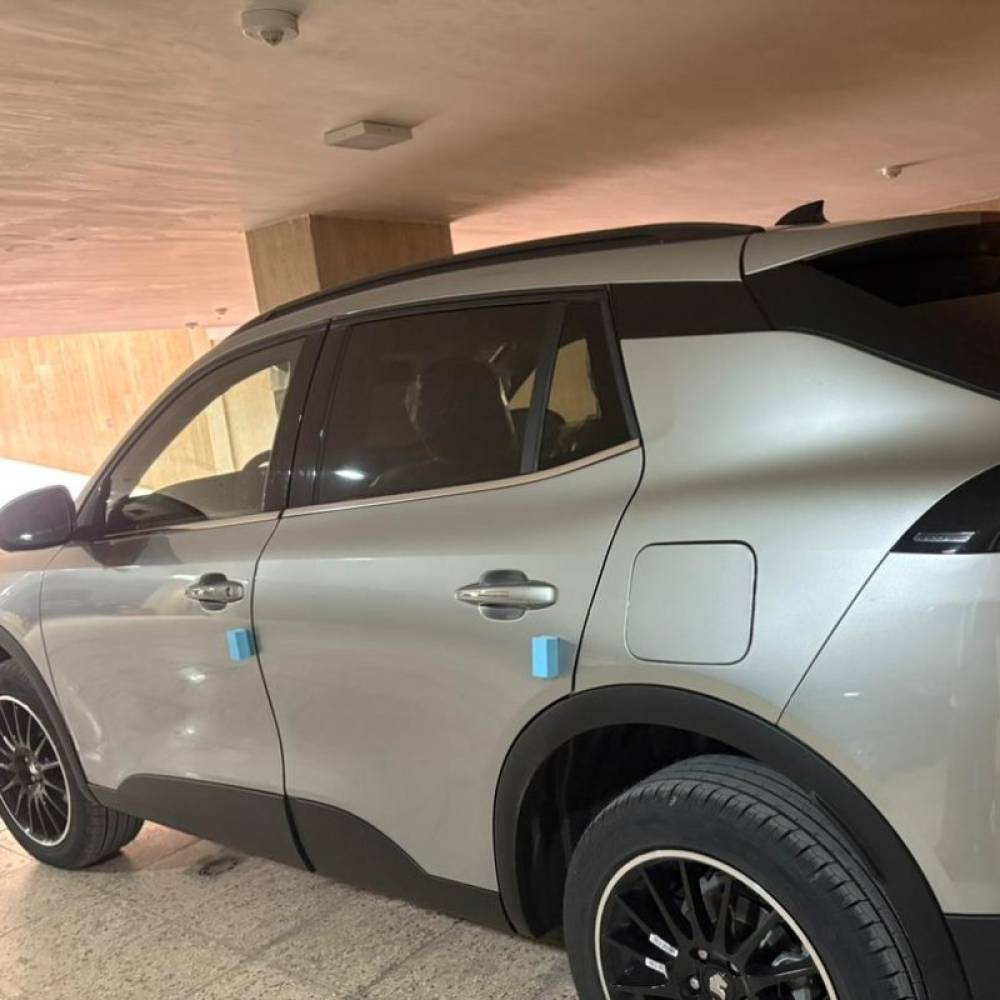 ری را مدل 1.7 لیتر توربو سال 1404  صفر