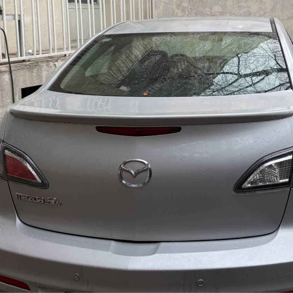 مزدا مدل 3 نیو صندوق دار 2.0 لیتر تیپ 3 سال 1389  کارکرده