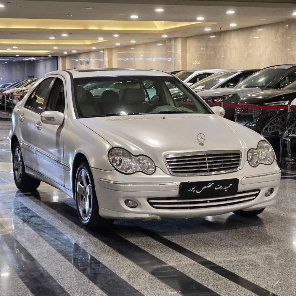 بنزc200 مدل2006 کارکرد 355هزار