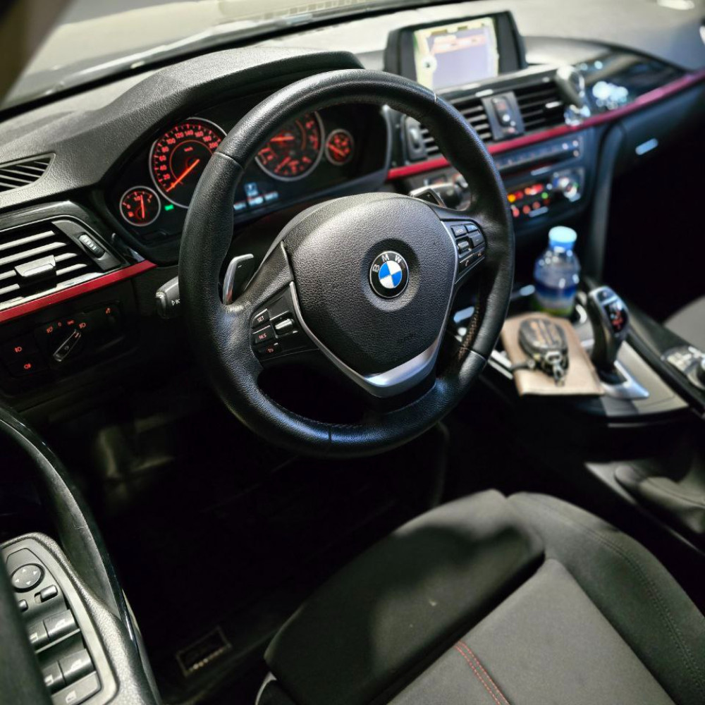 بی ام و 328i مدل ۲۰۱۴