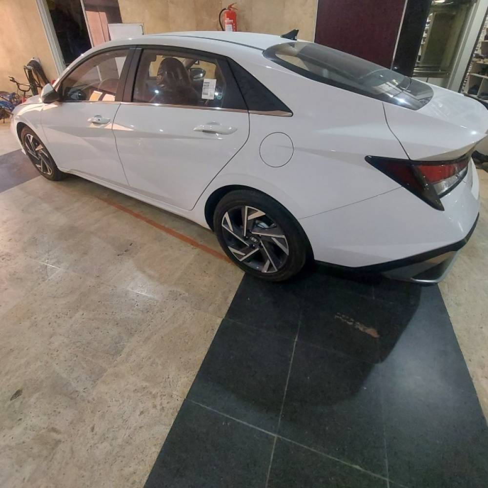 هیوندای مدل النترا 1.6 لیتر سال 2023  صفر