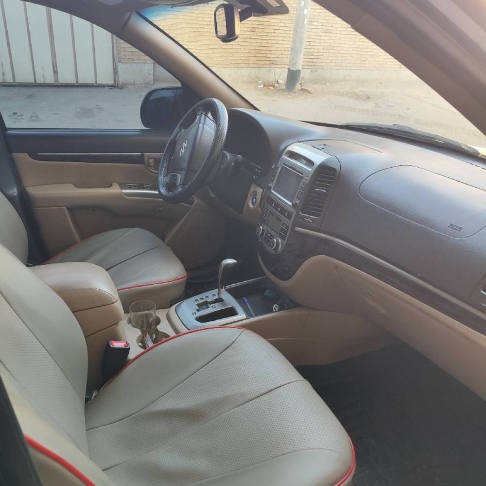 هیوندای مدل سانتافه سال 2010  کارکرده