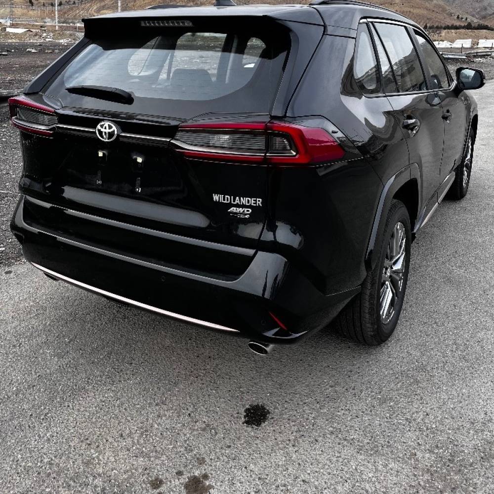 تویوتا مدل وایلندر 2.0 لیتر دو دیفرانسیل سال 2025  صفر