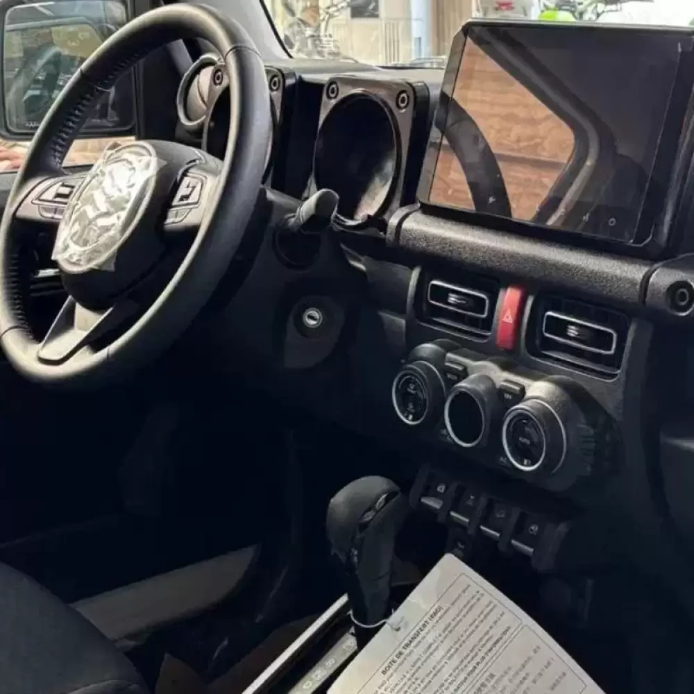 سوزوکی مدل جیمنی 5 در 1.5 لیتر سال 2025  صفر