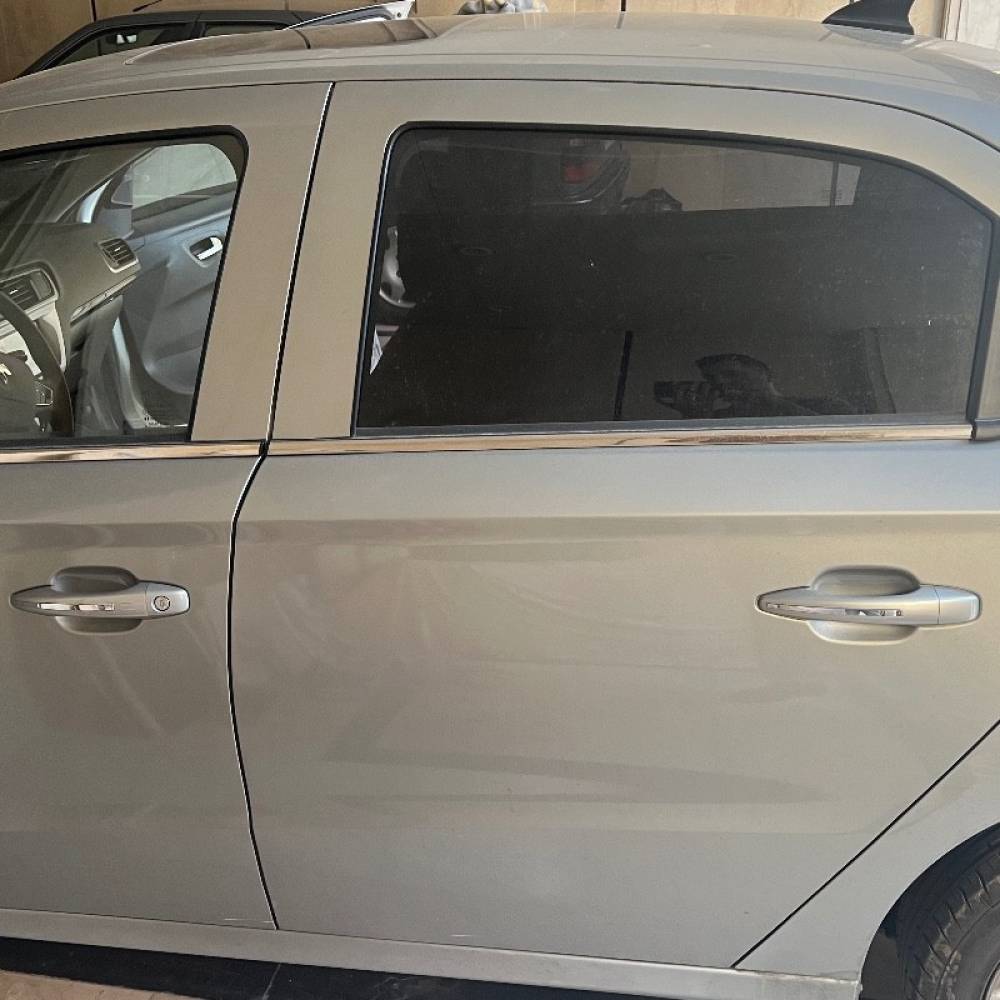 تارا مدل اتوماتیک V4 مدل LX سال 1404  کارکرده