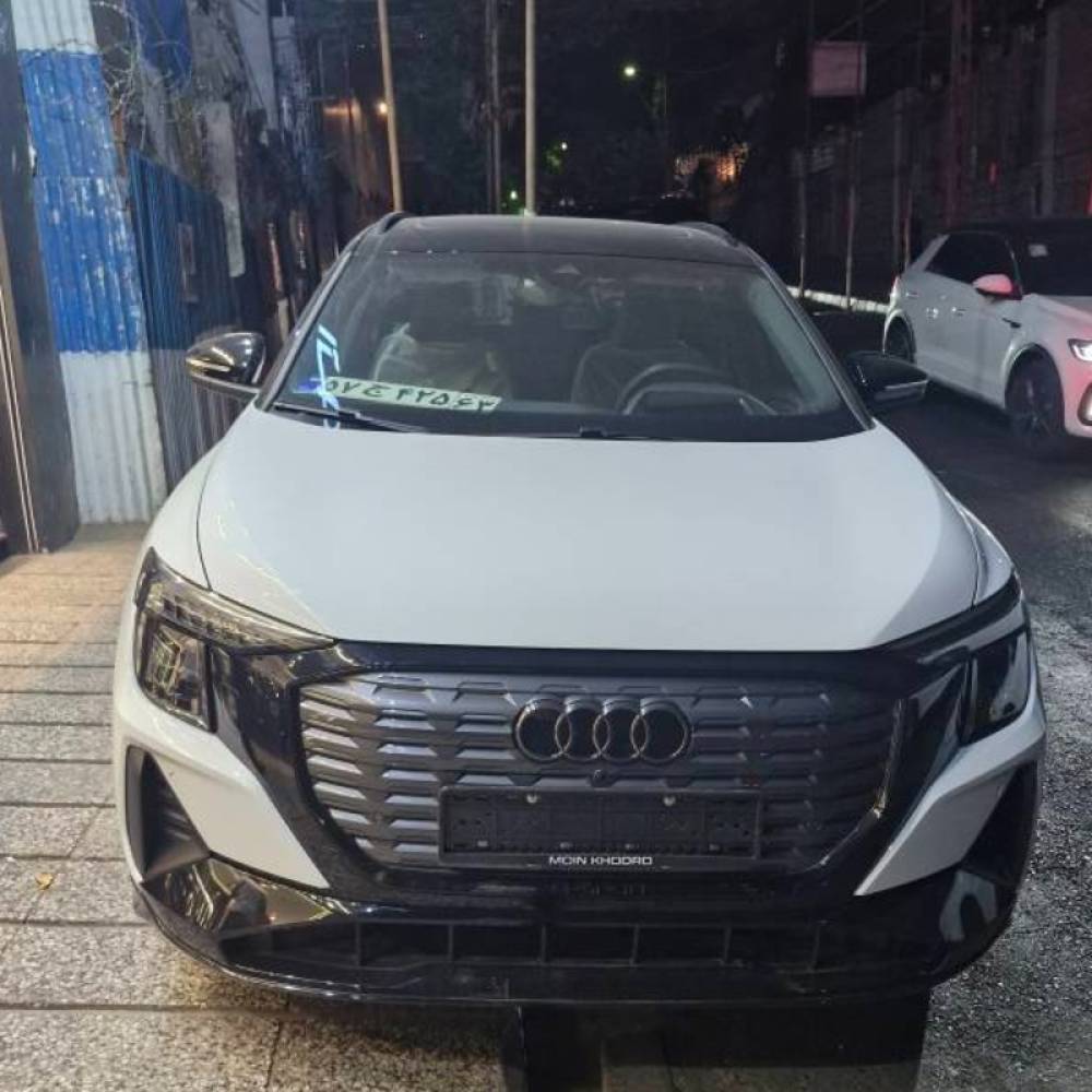 آئودی مدل Q5 e-tron 40 سال 2024  کارکرده