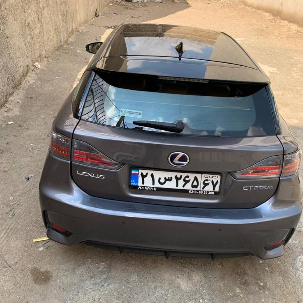 لکسوس مدل CT200  کارکرده