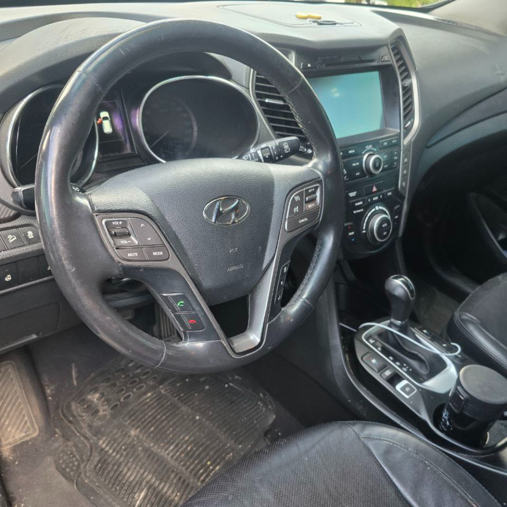 سانتافه مشکی مدل ۲۰۱۶