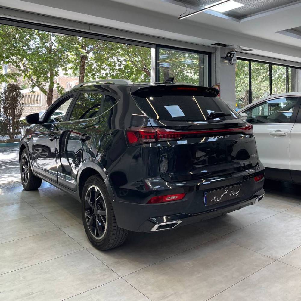 کی ام سی x5 مدل ۱۴۰۲