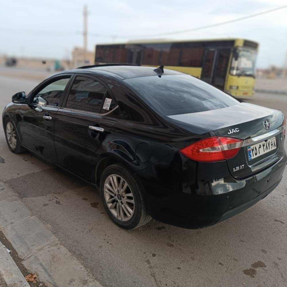 جک مدل جی 5 1.8 لیتر اتوماتیک سال 1394  کارکرده